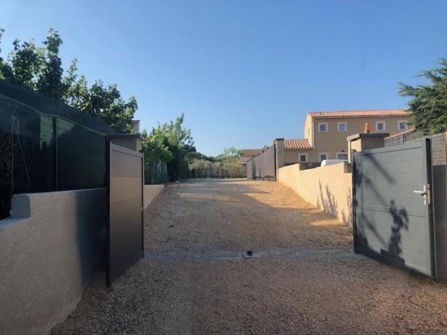 Superbe Villa Neuve A 5 Mn Du Centre Saint-Rémy-de-Provence Esterno foto